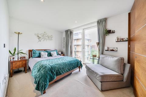 2 bedroom apartment for sale, Tizzard Grove, London