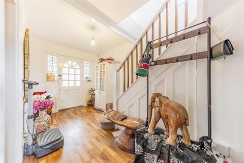 11 Barnes Avenue, Westbrook, Margate, CT9 5EQ
