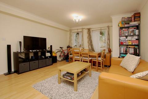 17 Dominion Close, Hounslow, TW3 1PJ