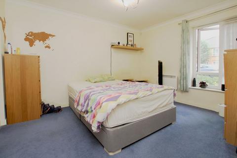 17 Dominion Close, Hounslow, TW3 1PJ