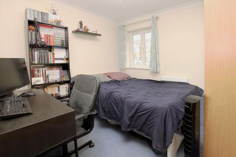 17 Dominion Close, Hounslow, TW3 1PJ