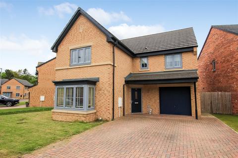 4 bedroom detached house for sale, Spindleberry Way, School Aycliffe