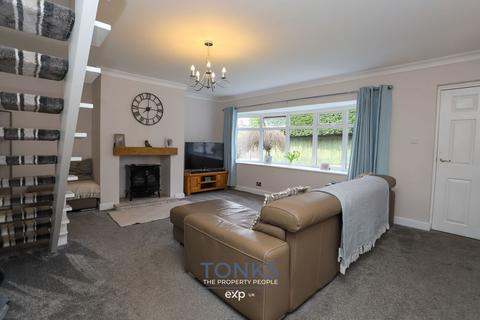 10 Collins Close, Quinton, Birmingham, B32 1BN