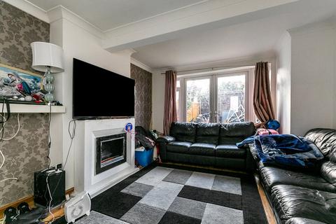 70 Battersby Road, London, SE6 1SB