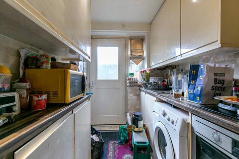 70 Battersby Road, London, SE6 1SB