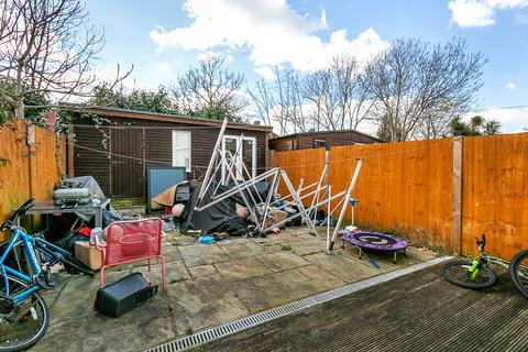 70 Battersby Road, London, SE6 1SB