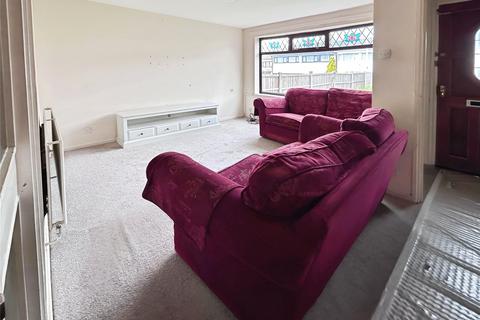 31 Audlem Walk, Wolverhampton, WV10 0UF