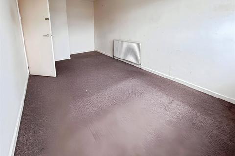 31 Audlem Walk, Wolverhampton, WV10 0UF