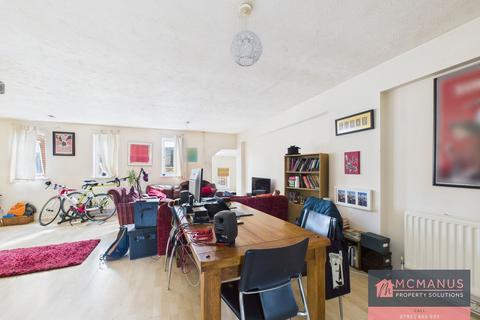1 bedroom flat for sale, High Street, Stevenage SG1