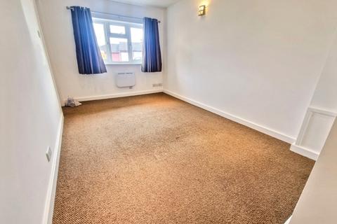 undefined, Exeter EX4