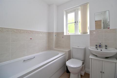 20 Maple Fields, Seaford, BN25 3ER