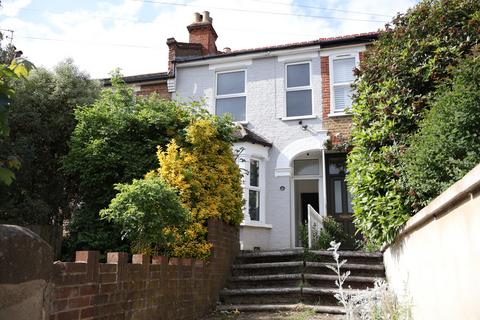 4 bedroom terraced house for sale, Ravensbourne Road, London SE6