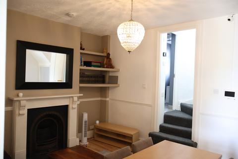 undefined, Ravensbourne Road, London SE6