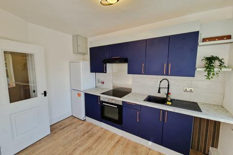 2 bedroom maisonette for sale, Park chase, Wembley, HA9