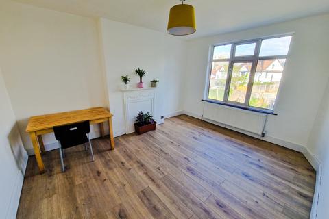 2 bedroom maisonette for sale, Park chase, Wembley, HA9