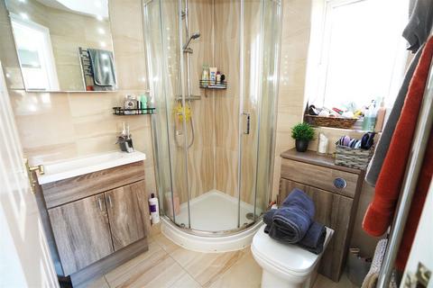 8 Butterwick Fields, Horwich, Bolton, BL6 5GZ