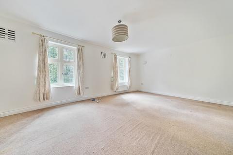 4 Royal Crescent, Winchester, SO22 5GR