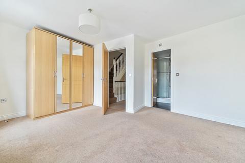 4 Royal Crescent, Winchester, SO22 5GR