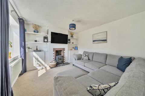 62 Caernarvon Road, Keynsham, Bristol, BS31 2PE