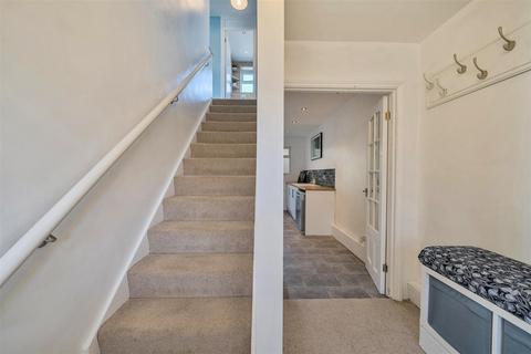 62 Caernarvon Road, Keynsham, Bristol, BS31 2PE
