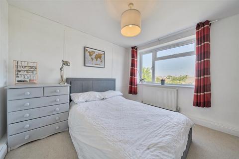 62 Caernarvon Road, Keynsham, Bristol, BS31 2PE