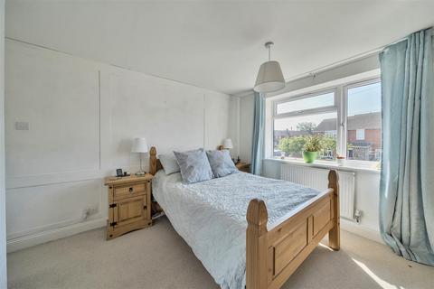 62 Caernarvon Road, Keynsham, Bristol, BS31 2PE