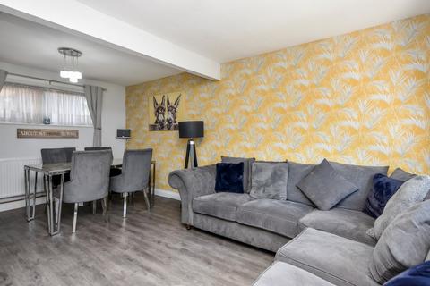 14 Carmania Close, Shoeburyness, Southend-on-sea, SS3 9YZ