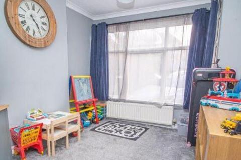 3 bedroom end of terrace house for sale, Cardington Avenue, Birmingham B42