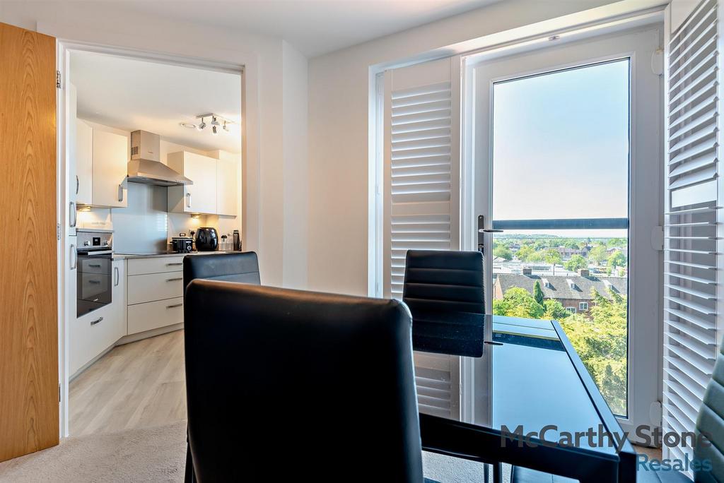 8646223-interior07-800.jpg