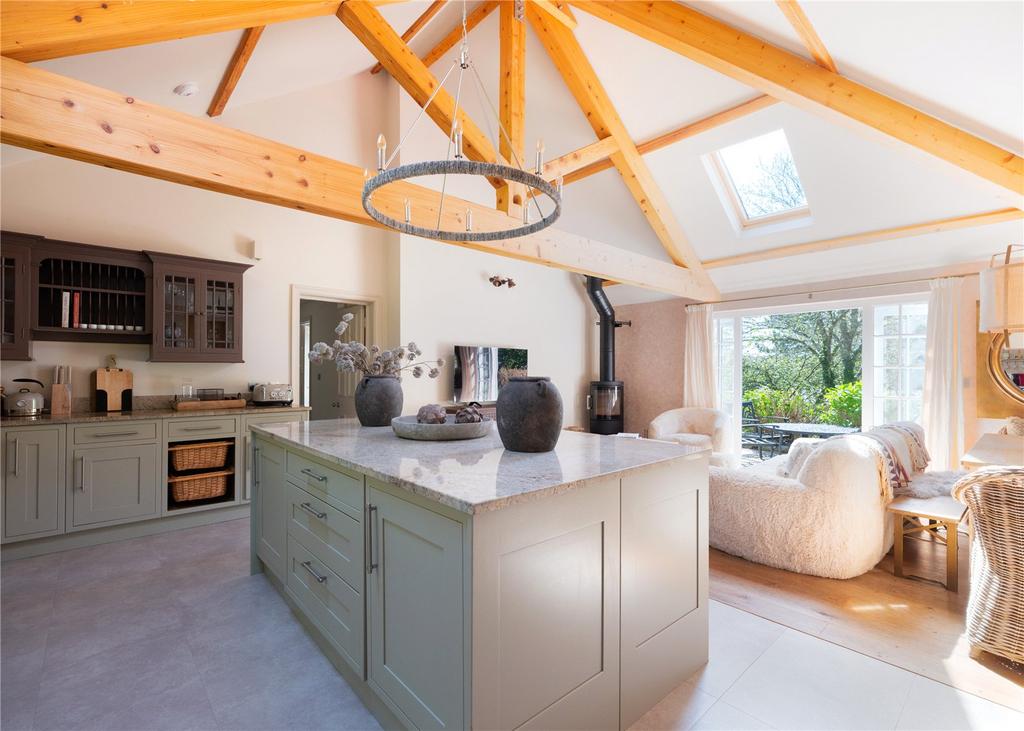 Gatehouse Open-Plan