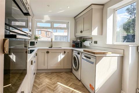623 Broadway, Chadderton, Oldham, OL9 8DN