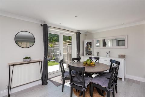 61 Olivers Mill, New Ash Green, Longfield, DA3 8RF