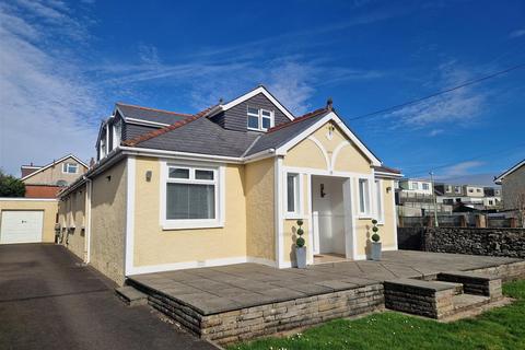 undefined, West End Avenue, Porthcawl CF36