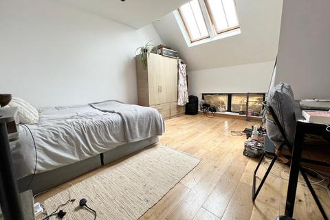 4 bedroom house to rent, Tavistock Mews, Holloway, N19