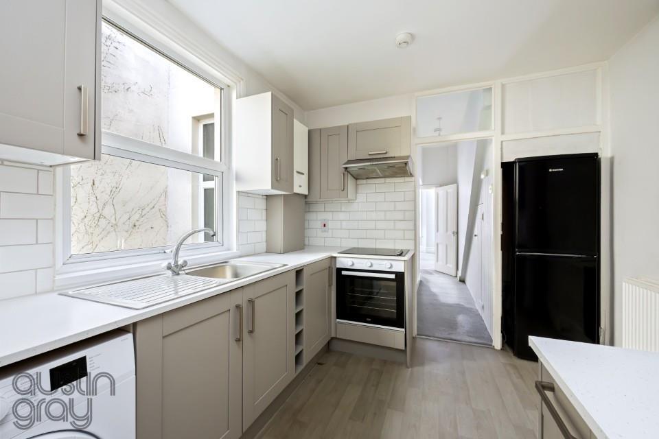 Newtown Road, 21-010 (Custom).jpg