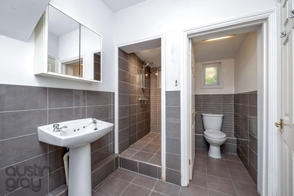 Newtown Road, 21-012 (Custom).jpg