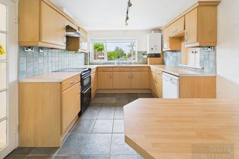 14 Anthony Drive, Thurnby, Leicester, LE7 9RA