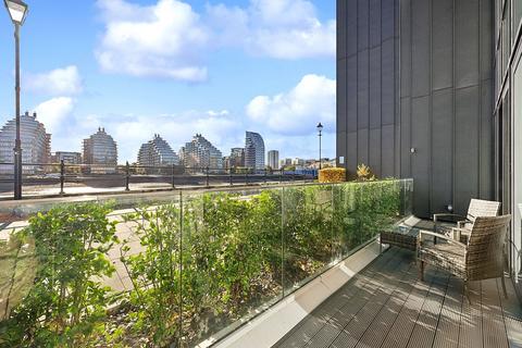 2 bedroom apartment for sale, Westbourne Apartments, 5 Central Avenue, SW6