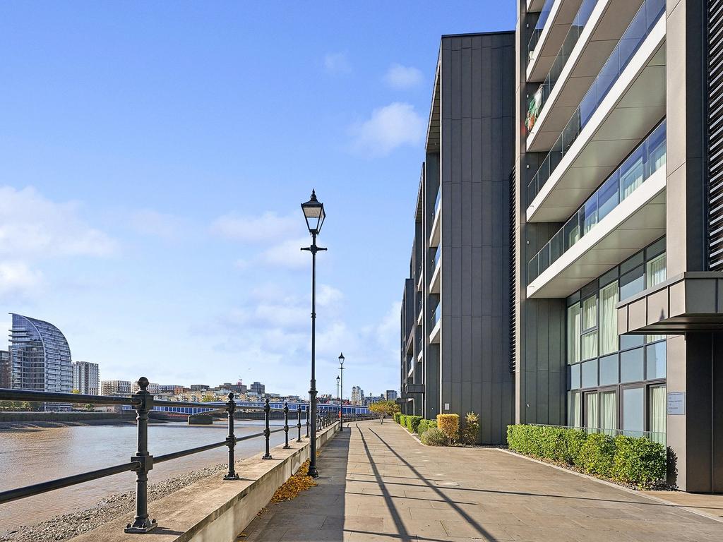 Westbourne Apartment