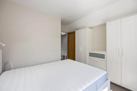 3 bedroom maisonette to rent, Upper North Street, Brighton BN1