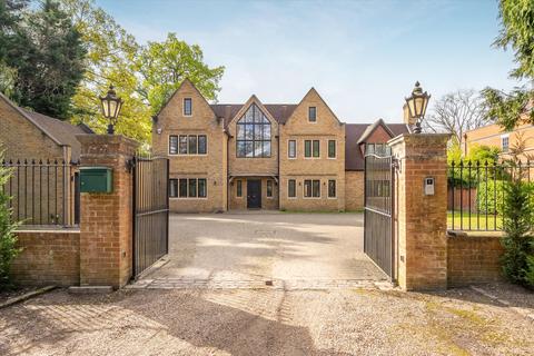 5 bedroom detached house for sale, Cheapside Road, Ascot, Berkshire, SL5
