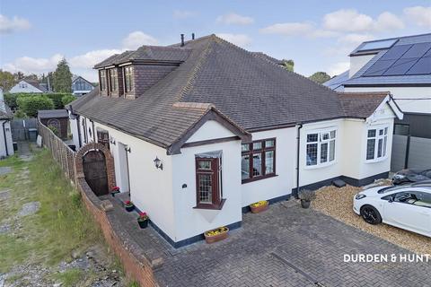 4 bedroom semi-detached bungalow for sale, Hood Road, Rainham, RM13