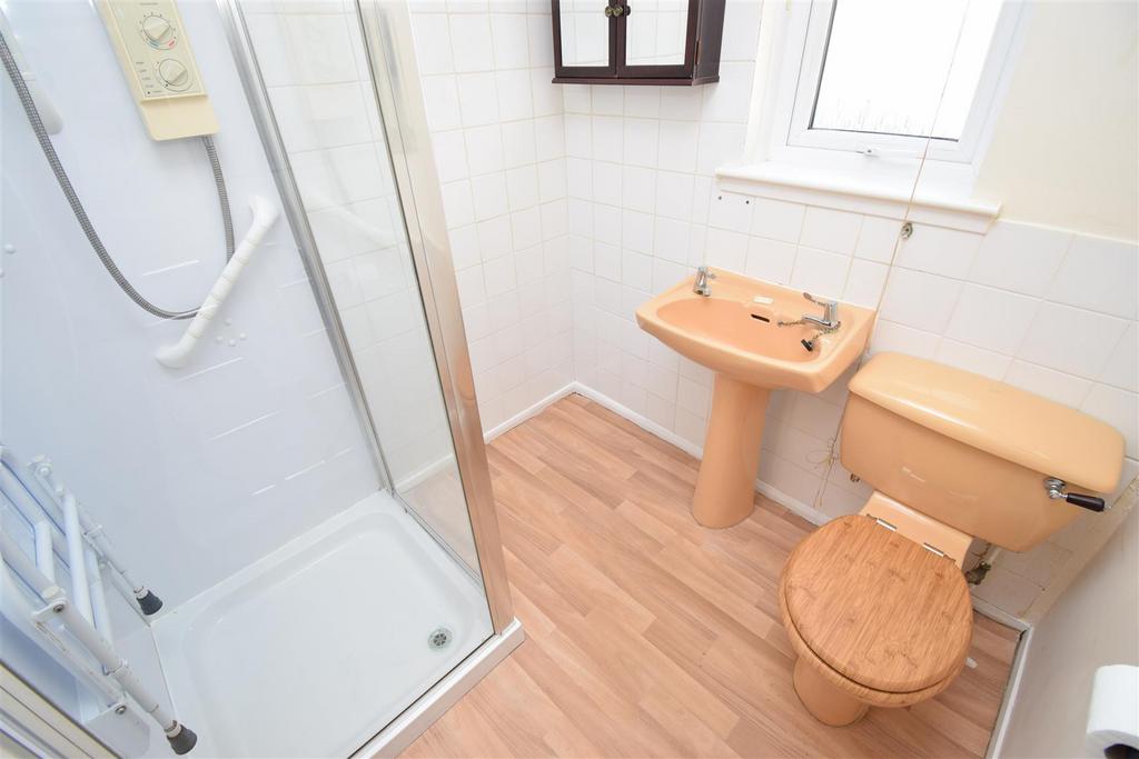 Shower room.jpg