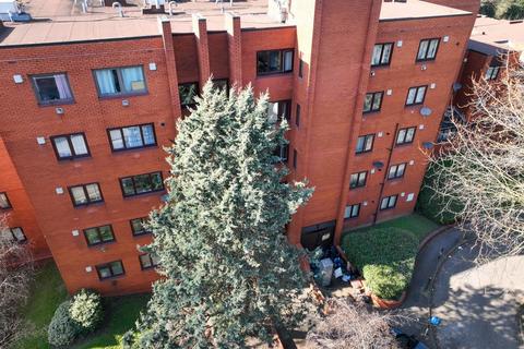 Wheeleys Lane, Birmingham, B15