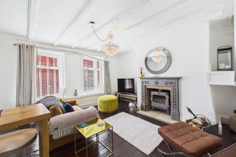 3 bedroom cottage for sale, George House, 10a Grape Lane