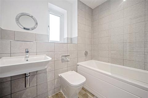 2 bedroom apartment for sale, Flat 1, Hirst House, 15 Quiller Avenue, Arborfield Green