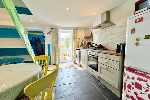 2 bedroom semi-detached house for sale, North Street, Abergavenny NP7