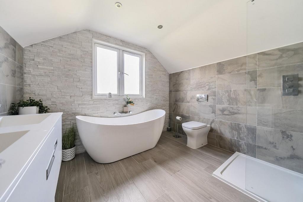 Family bathroom