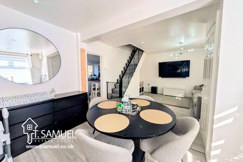 3 bedroom end of terrace house for sale, Lower Station Street, Aberaman, Aberdare