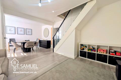 3 bedroom end of terrace house for sale, Lower Station Street, Aberaman, Aberdare